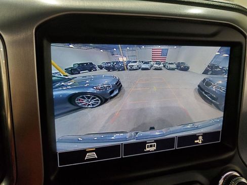 Used 2022 GMC Sierra 1500 SLT image 31