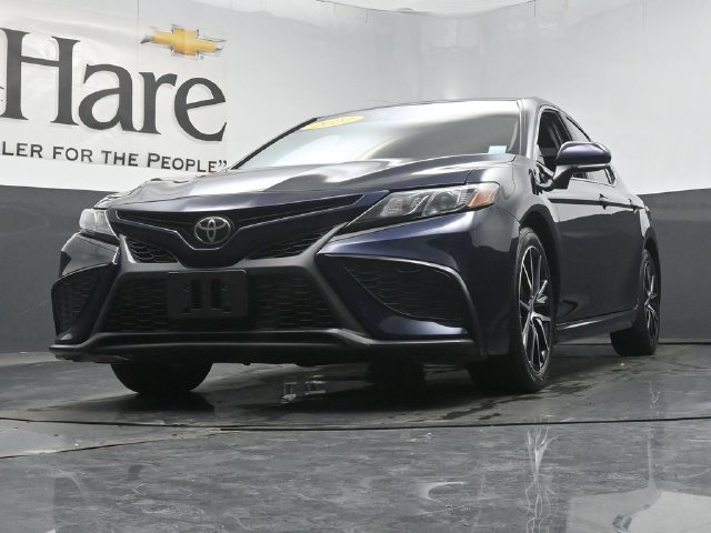 Used 2022 Toyota Camry SE FWD image 4