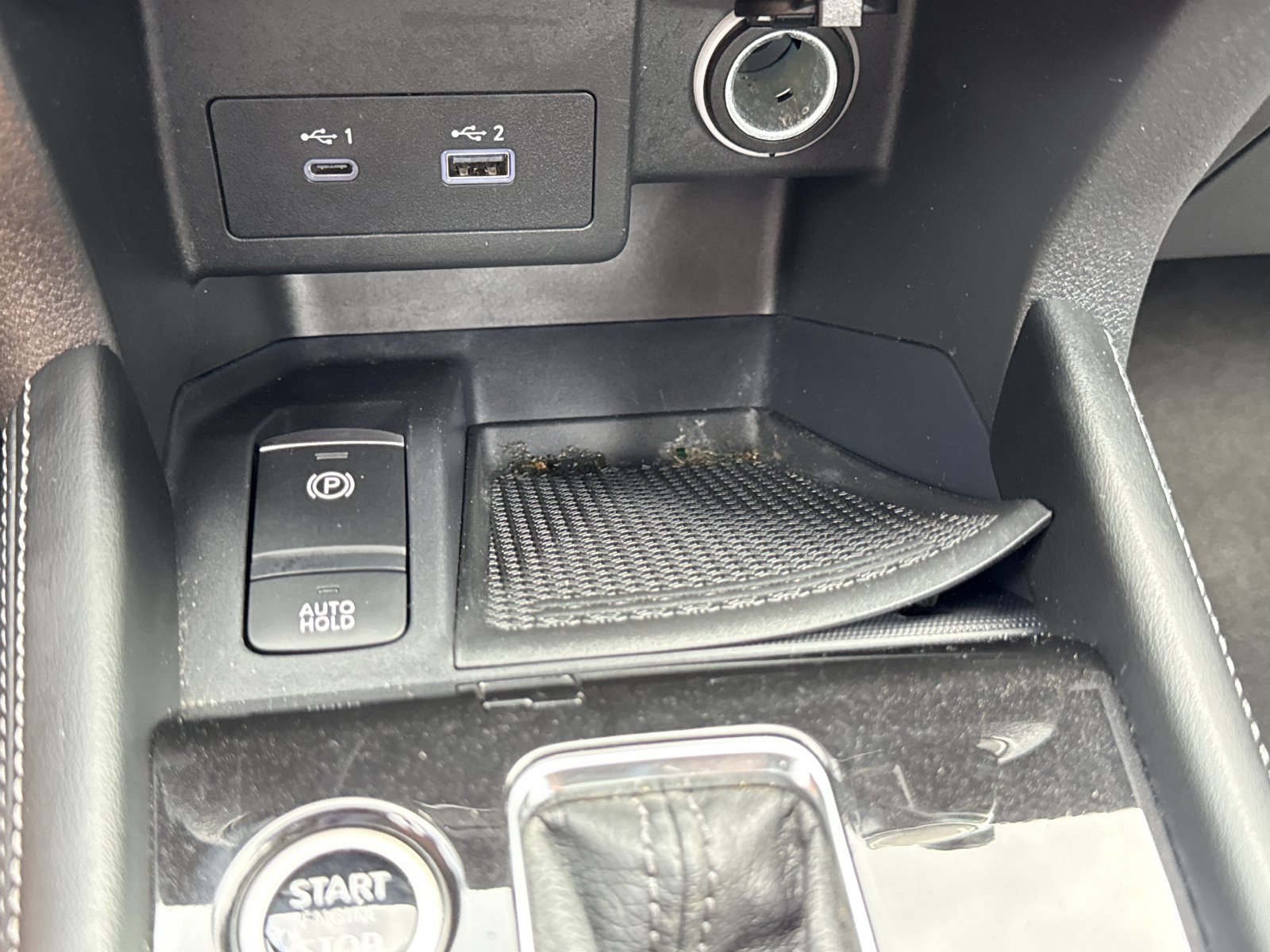 Used 2023 Nissan Kicks SV FWD image 25