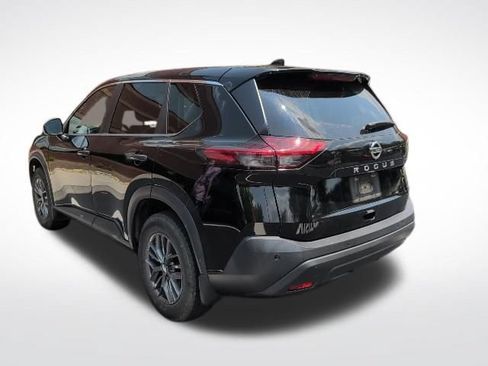 Used 2021 Nissan Rogue S FWD image 10