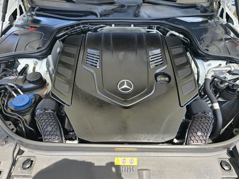 Used 2019 Mercedes-Benz S 560 4MATIC Sedan image 31
