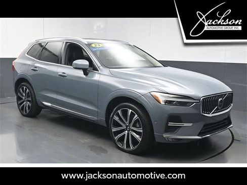 Certified 2023 Volvo XC60 B5 Ultimate image 1
