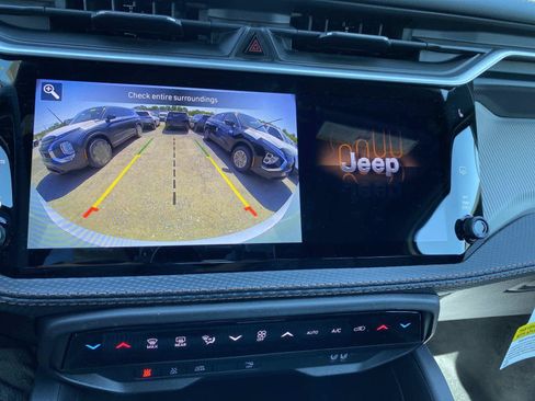 New 2026 Jeep Cherokee Limited AWD/4WD image 12