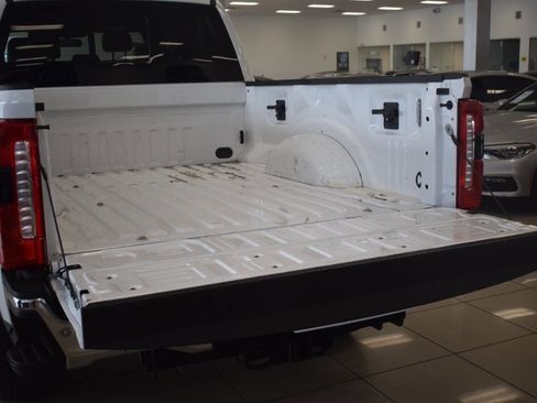 Used 2023 Ford F250 Lariat w/ Chrome Package AWD/4WD image 35