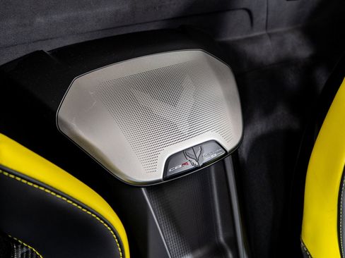 Used 2022 Chevrolet Corvette Stingray Premium Conv RWD image 33