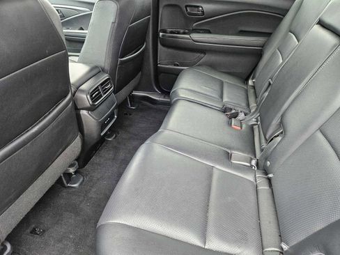 Used 2024 Honda Passport EX-L image 29