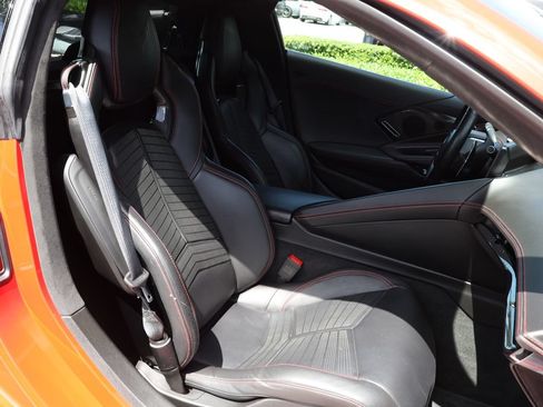 Used 2023 Chevrolet Corvette Stingray Premium Cpe w/ Z51 Performance Package RWD image 19