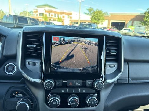 Used 2025 RAM 1500 Big Horn image 24