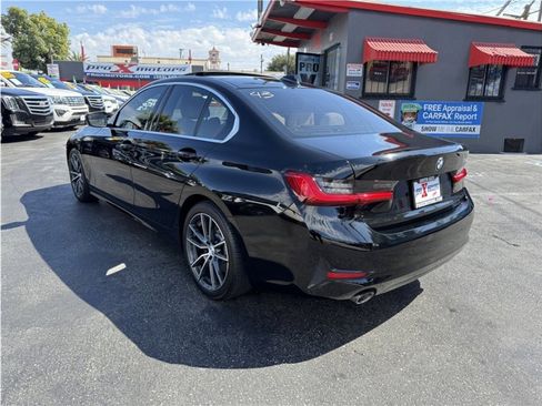 Used 2019 BMW 330i Sedan w/ Premium Package image 4