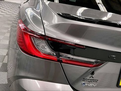 Used 2025 Toyota Camry XSE FWD image 35