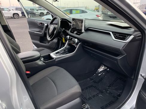Certified 2025 Toyota RAV4 LE image 16