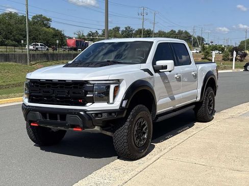 Used 2025 Ford F150 Raptor w/ Equipment Group 803A Raptor R AWD/4WD image 21