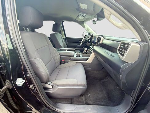 Used 2022 Toyota Tundra SR5 AWD/4WD image 14