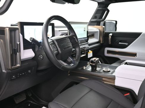 Used 2025 GMC Hummer EV 2X AWD/4WD image 10