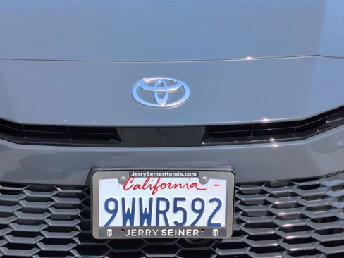 Used 2026 Toyota Camry XSE image 9