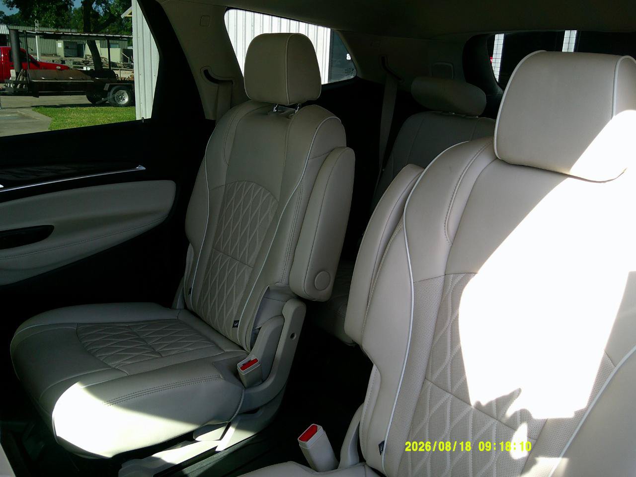 Used 2023 Buick Enclave Avenir w/ Avenir Technology Package FWD image 13