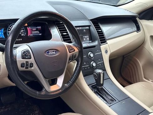 Used 2014 Ford Taurus SEL w/ Equipment Group 201A image 17