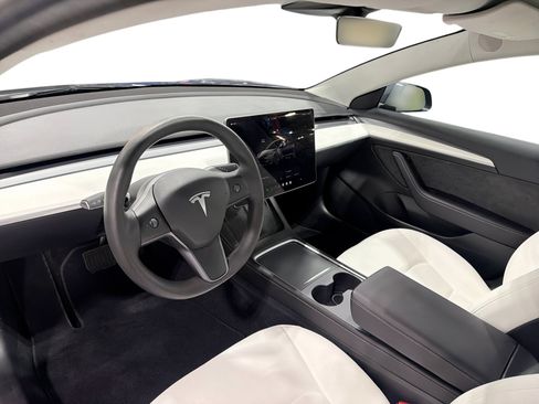 Certified 2023 Tesla Model 3 Long Range AWD/4WD image 9