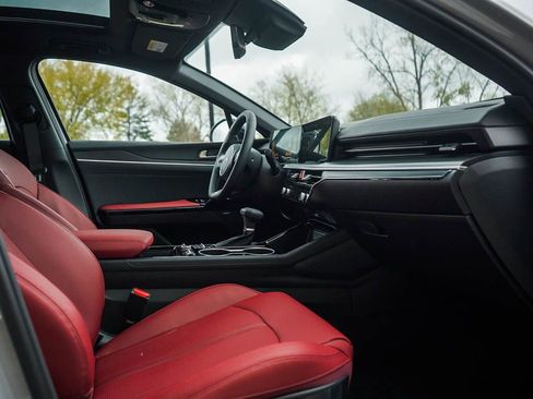 New 2026 Kia K5 GT-Line w/ GT-Line Premium Package image 9