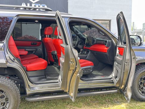 Used 2025 Toyota Sequoia TRD Pro w/ TRD Performance Package (TMS) AWD/4WD image 30