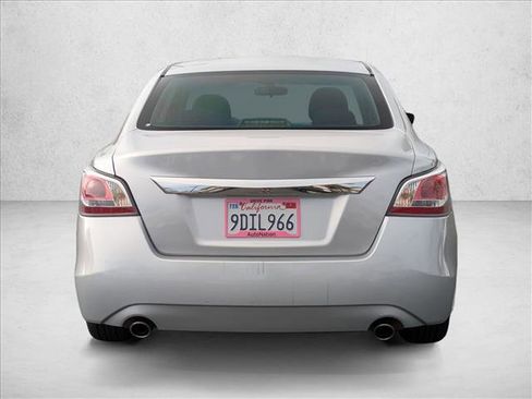 Used 2014 Nissan Altima 2.5 S image 6