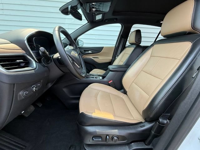 Used 2023 Chevrolet Equinox Premier AWD/4WD image 17