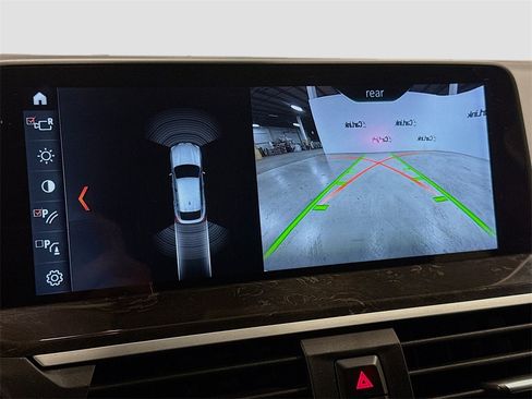 Used 2019 BMW X4 xDrive30i w/ Premium Package image 17