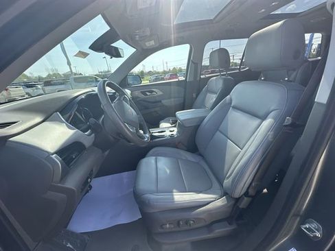 Used 2019 Chevrolet Traverse LT w/ LT Premium Package AWD/4WD image 22