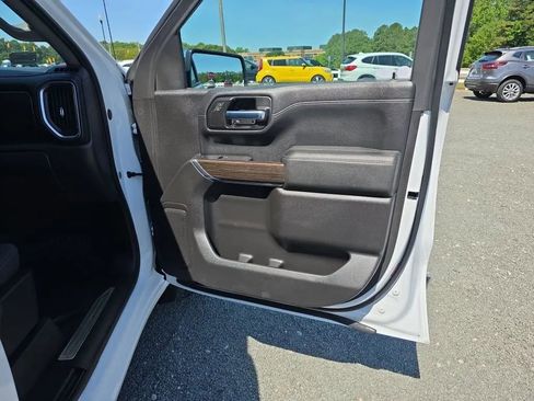 Used 2020 Chevrolet Silverado 1500 LT RWD image 43