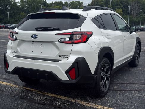 Used 2024 Subaru Crosstrek 2.0i Premium AWD/4WD image 5