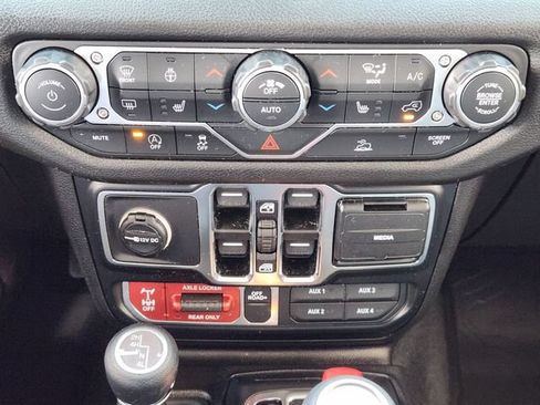 Certified 2026 Jeep Wrangler Unlimited Sport AWD/4WD image 20