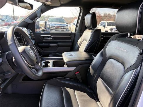Used 2025 RAM 1500 Laramie image 18