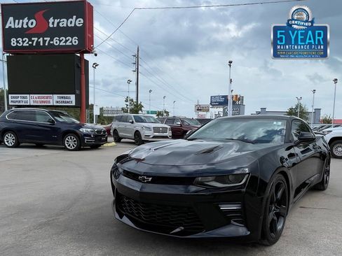 Used 2016 Chevrolet Camaro SS image 1
