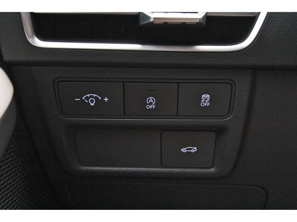 Used 2025 Hyundai Sonata SE FWD image 22