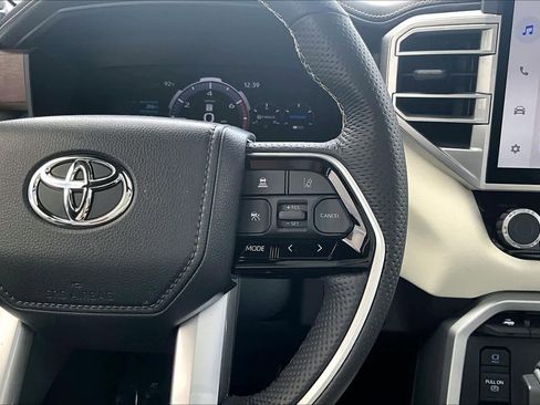 Used 2024 Toyota Sequoia Capstone RWD image 22
