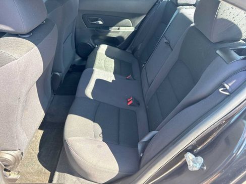 Used 2014 Chevrolet Cruze LT FWD image 18