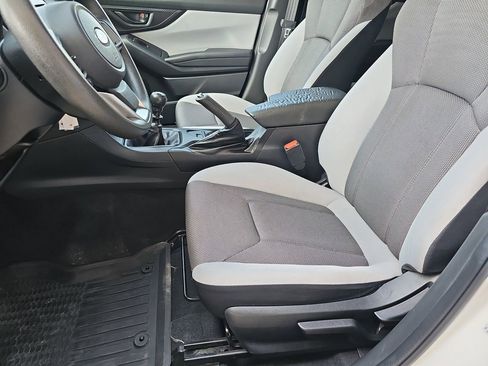 Used 2018 Subaru Crosstrek 2.0i AWD/4WD image 19