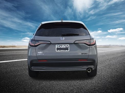 Certified 2025 Honda HR-V Sport image 15