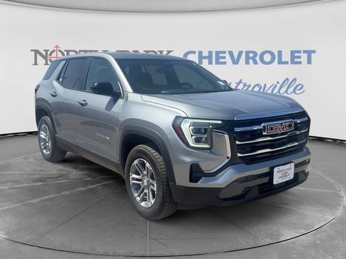 Used 2025 GMC Terrain Elevation AWD/4WD image 1