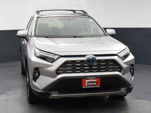 Used 2023 Toyota RAV4 Limited AWD/4WD image 7