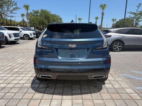 Used 2025 Cadillac XT4 Sport FWD image 7