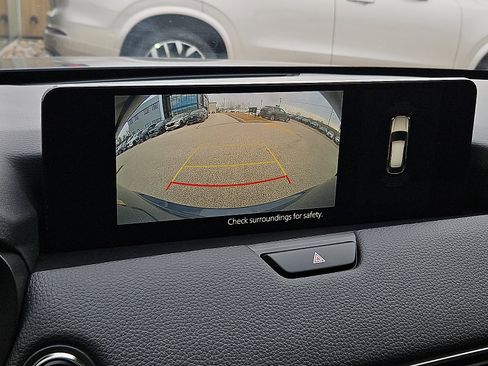 Certified 2025 MAZDA CX-70 3.3 Turbo w/ Premium Package image 19