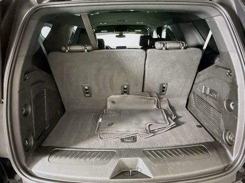 Used 2022 Chevrolet Tahoe LT w/ Luxury Package RWD image 27
