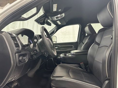 Used 2025 RAM 2500 Laramie image 14