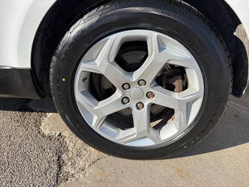 Used 2018 Land Rover Range Rover Sport SE image 17