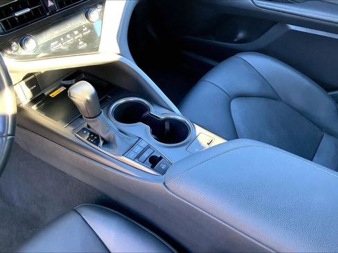 Used 2023 Toyota Camry XSE FWD image 30