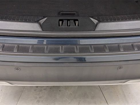 Certified 2023 Ford Explorer XLT w/ Equipment Group 202A image 7