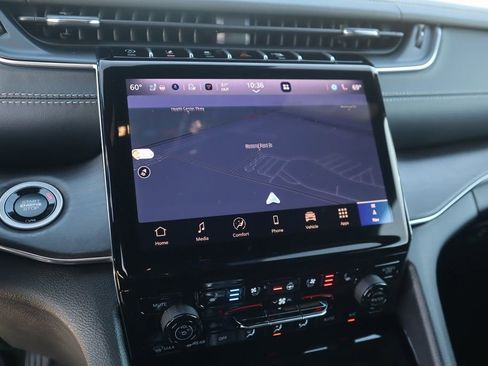 New 2025 Jeep Grand Cherokee L Overland w/ Luxury Tech Group IV image 7