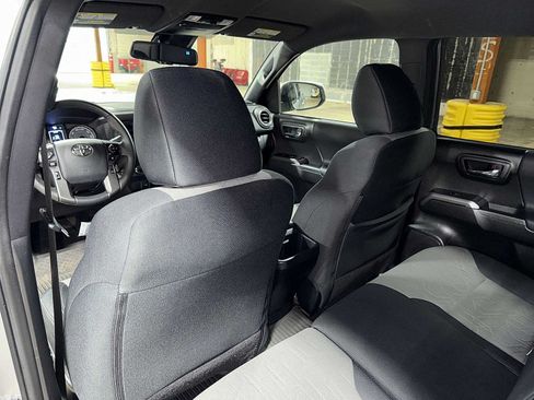 Used 2023 Toyota Tacoma TRD Sport w/ Black Out Package (TMS) AWD/4WD image 27