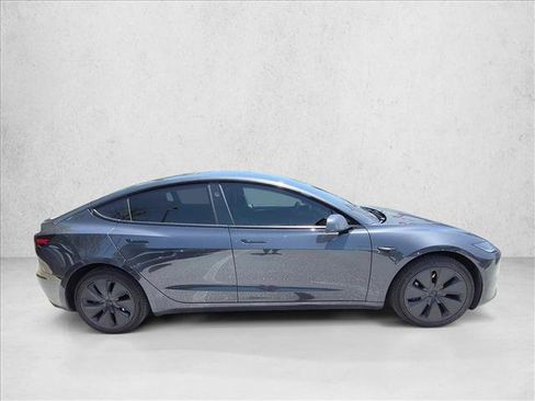 Used 2025 Tesla Model 3 Long Range RWD image 4